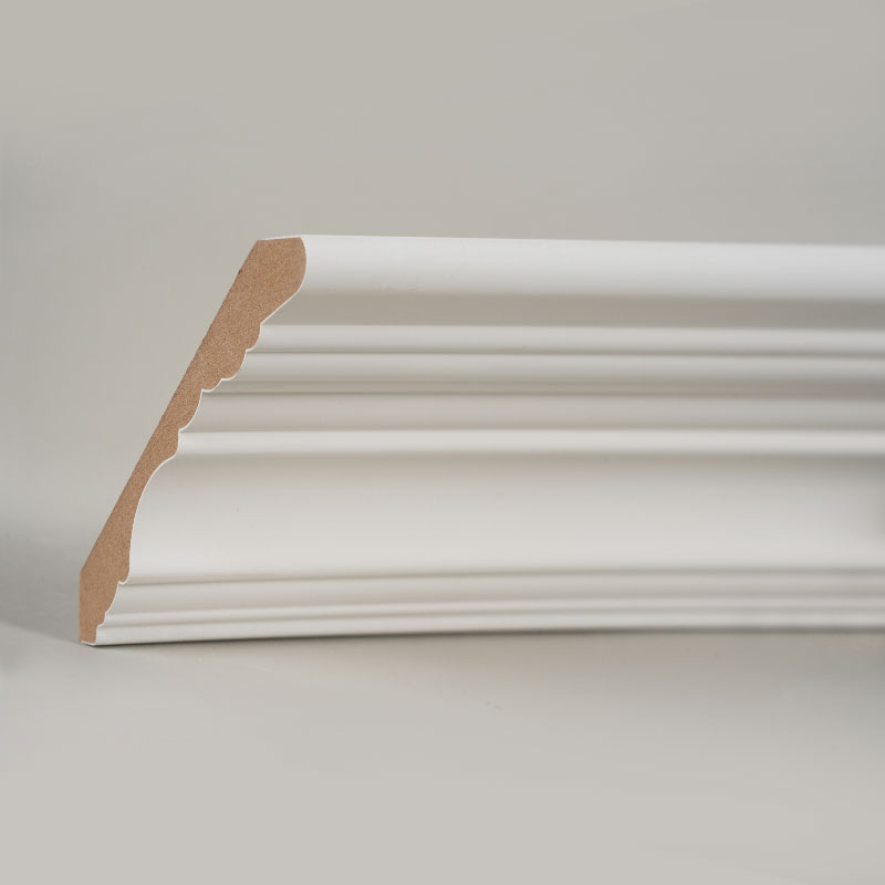 एमडीएफ क्राउन मोल्डिंग (फिलर-प्राइमेड और पर्ल व्हाइट) 3/5' x 4 1/2'