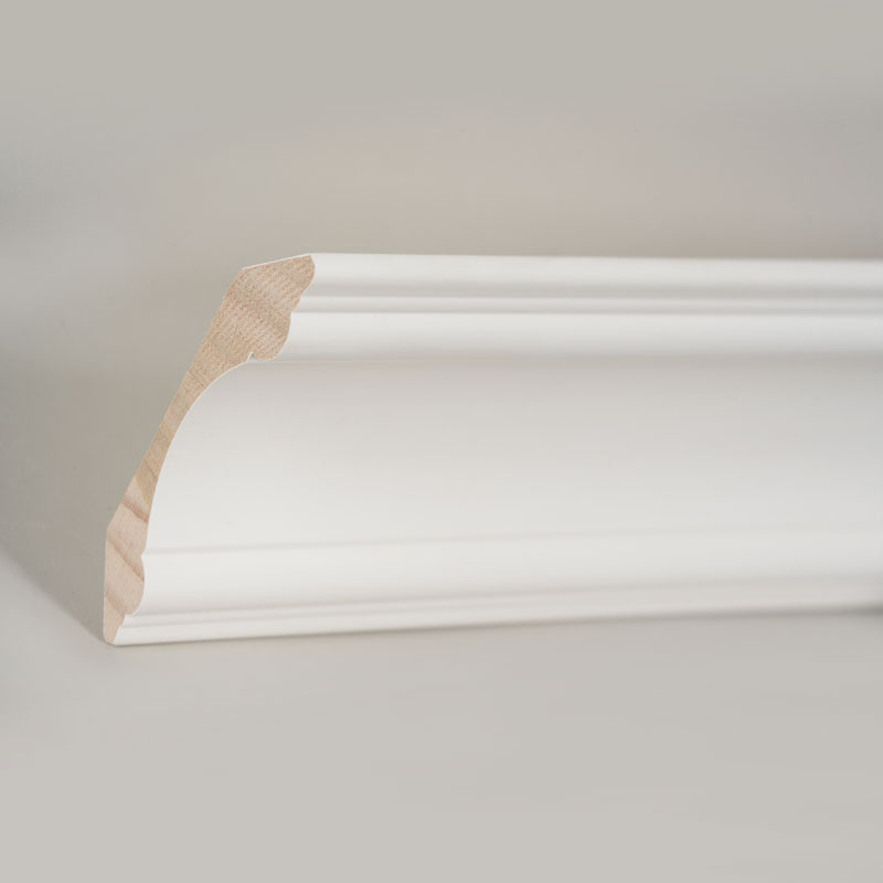पाइन वुड क्राउन मोल्डिंग (फिलर-प्राइमेड और पर्ल व्हाइट) 3/4' x 3 3/8'