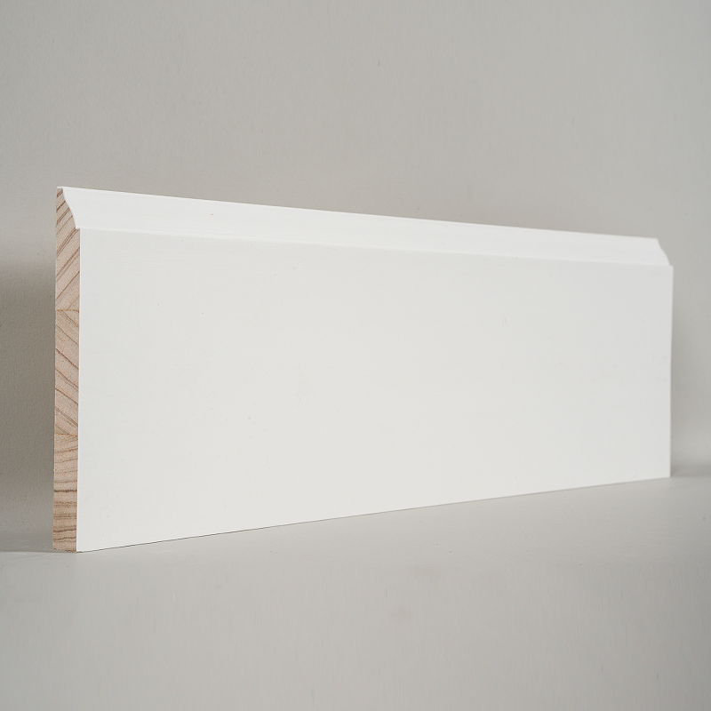 पाइन स्कर्टिंग बोर्ड (फिलर-प्राइमेड और पर्ल व्हाइट) 3/5' x 5 1/4'