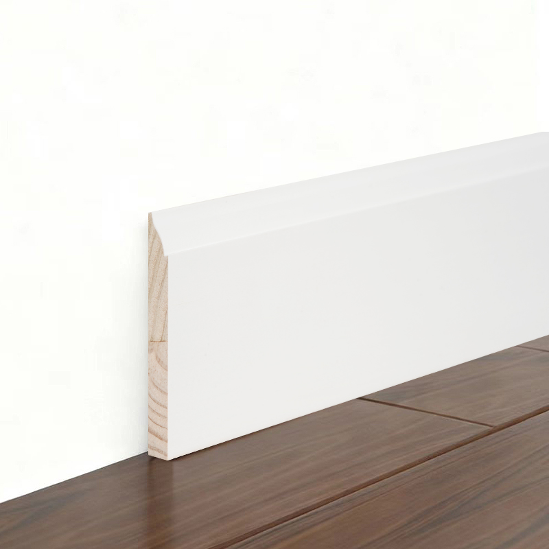 पाइन स्कर्टिंग बोर्ड (फिलर-प्राइमेड और पर्ल व्हाइट) 3/5' x 5 1/4'